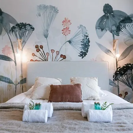 Huswell - Bright Seaview In Oostende